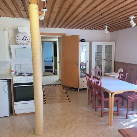 Marian Ilo, Talo Naantalissa Apartment *