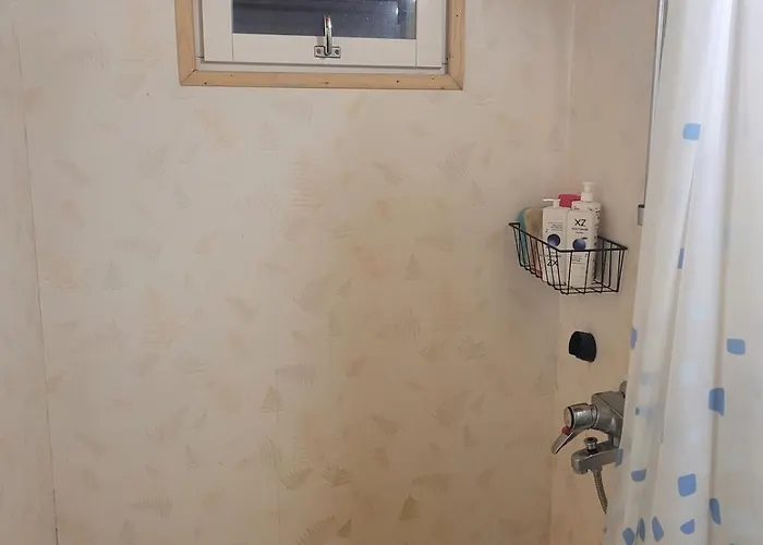 Marian Ilo, Talo Naantalissa